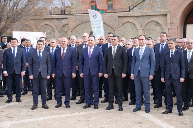 Naxçıvanda Novruz bayramı münasibətilə ümumxalq şənliyi keçirilib<font color=red> - FOTOLAR</font>