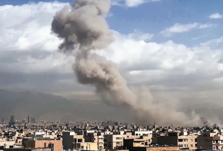 ABŞ və İsrail Natanzdakı nüvə obyektinə zərbə endirib