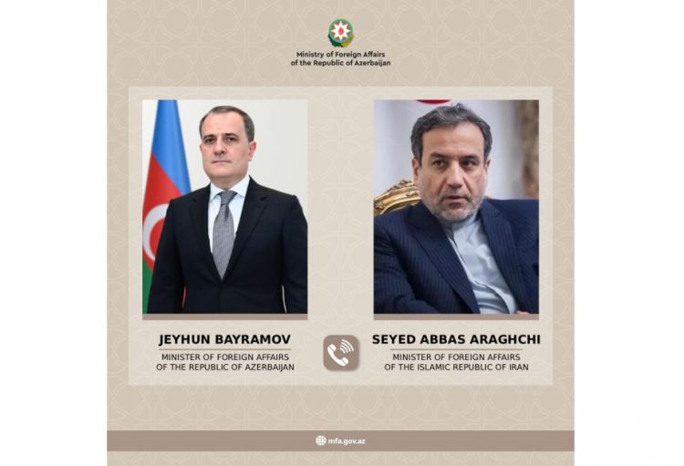 Azərbaycan və İran xarici işlər nazirləri arasında telefon danışığı olub