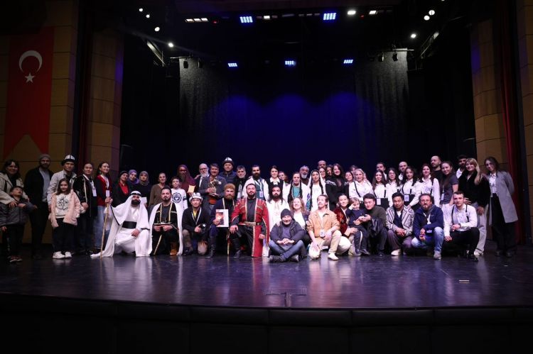 C.Məmmədquluzadə adına Naxçıvan Dövlət Milli Dram Teatrı Samsunda beynəlxalq festivalda çıxış edib<font color=red> - FOTOLAR</font>