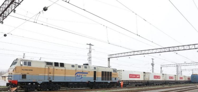 Rusiyanın İrana göndərdiyi humanitar yardım "Qaradağ" stansiyasına çatıb