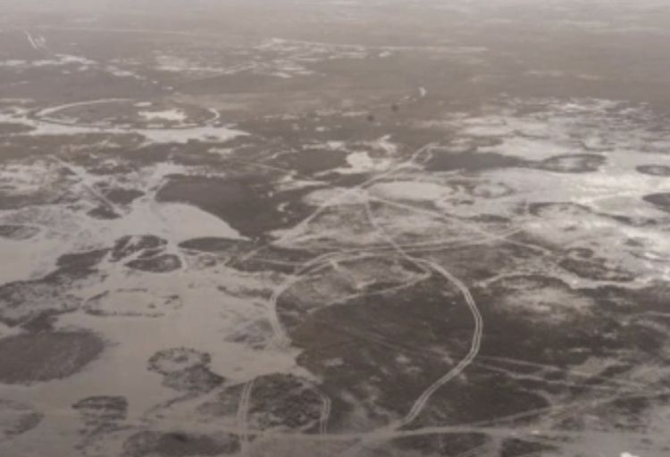 Xəzərin dayazlaşması Atırau şəhərində toz fırtınalarına səbəb olur