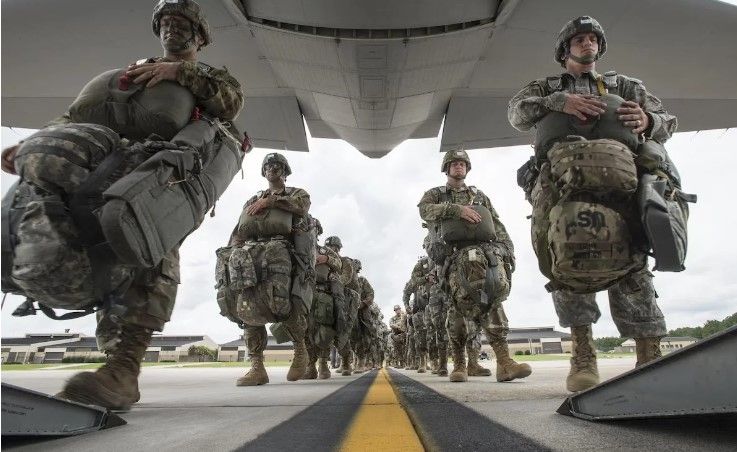 WP: Pentaqon İranda həftələrlə davam edəcək quru əməliyyatlara hazırlaşır