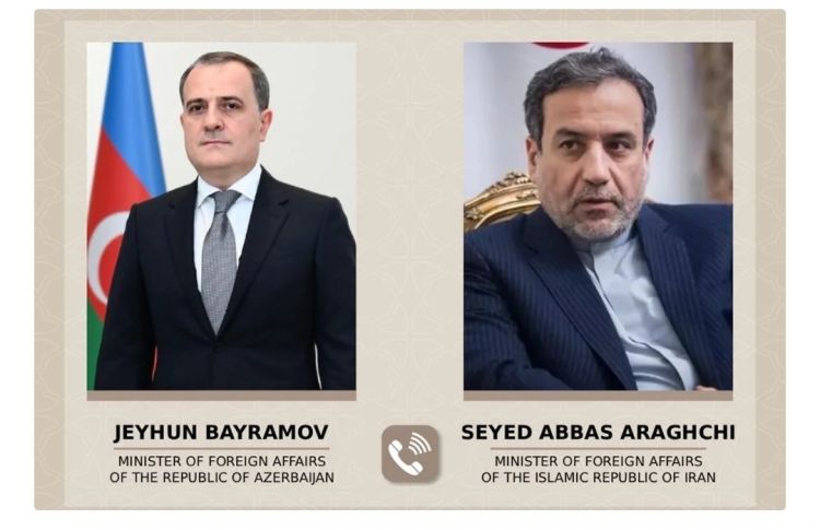 Azərbaycan və İran XİN rəhbərləri bölgədəki son prosesləri müzakirə ediblər