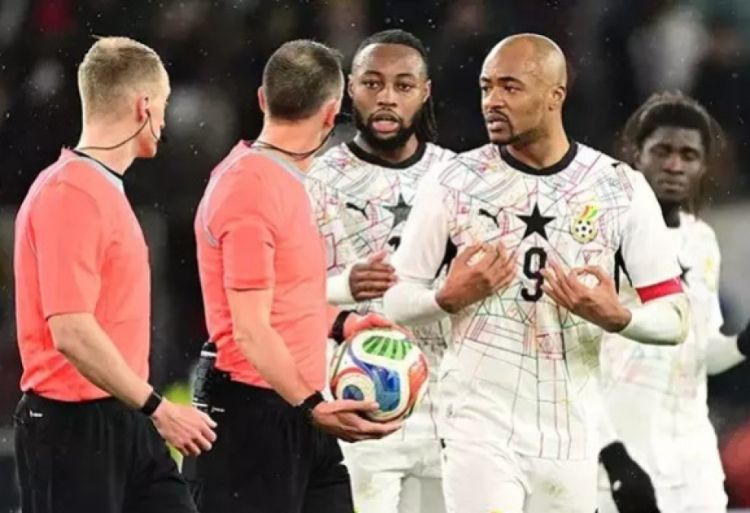 FIFA dünya çempionatında tətbiq ediləcək yeni qaydaları açıqlayıb