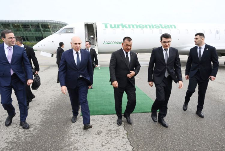 Türkmənistanın Nazirlər Kabineti sədrinin müavini Azərbaycana səfərə gəlib<font color=red> - FOTOLAR</font>