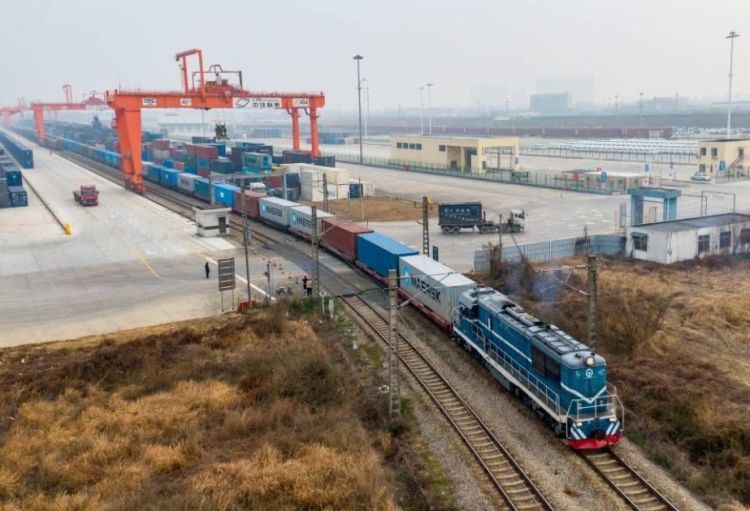 Çindən Orta Dəhliz vasitəsilə yeni Çin-Avropa yük qatarı xətti açılıb