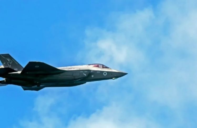 SEPAH: İran tərəfindən vurulan ABŞ qırıcısının pilotu əsir götürülüb