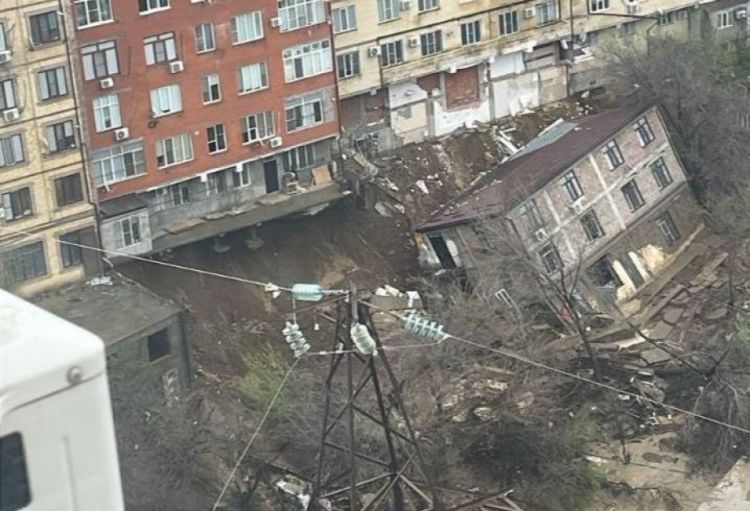 Dağıstanda daşqın yaşayış binasının uçmasına səbəb olub