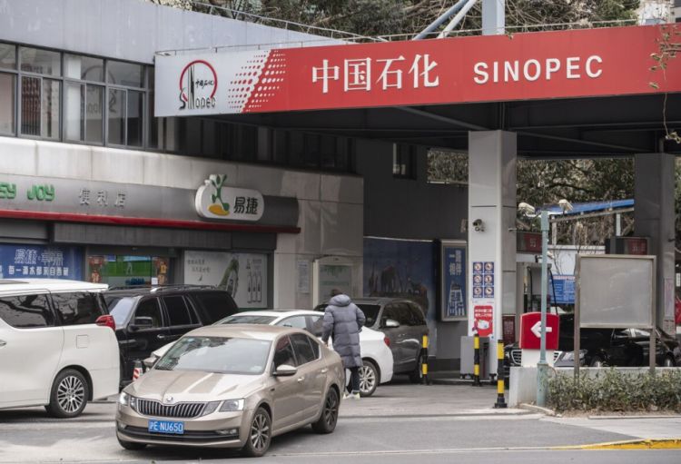 Çində yanacağın qiyməti yenidən bahalaşıb