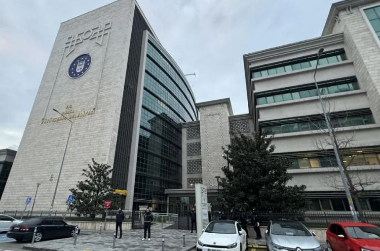 Bursa Böyükşəhər Bələdiyyəsi AK Partinin nəzarətinə keçib