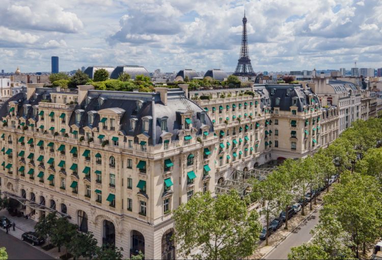 Fransada 2030-cu ilədək iki milyon evin tikintisi planlaşdırılır