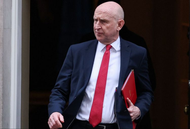 Britaniya ordusuna 3,5 milyard funt qənaət tapşırığı verilib