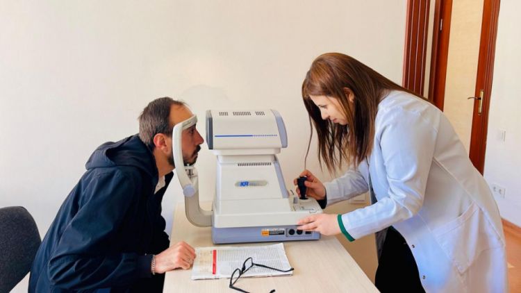 Naxçıvanda Zərifə xanım Əliyevanın anım gününə həsr olunmuş oftalmoloji müayinələr aparılıb