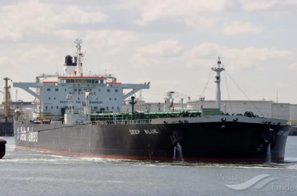 Fransa Rusiyanın kölgə donanması ilə əlaqəli tankerini sərbəst buraxıb