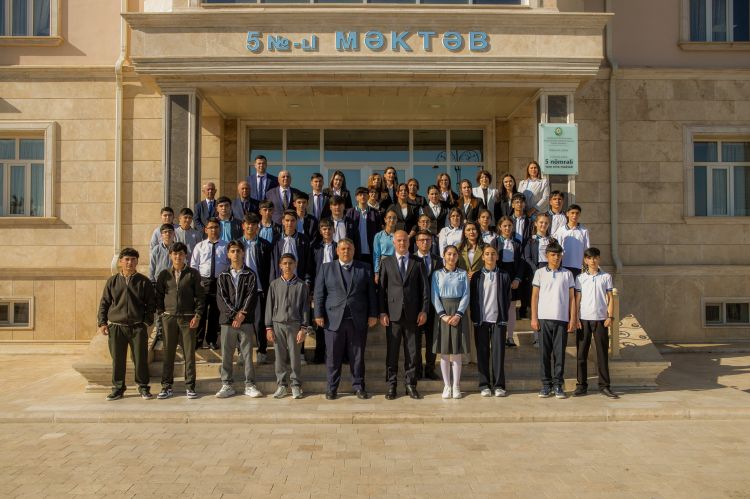 Respublika Fənn Olimpiadalarının final mərhələsinə vəsiqə qazanan şagirdlərlə görüş keçirilib<font color=red> - FOTOLAR</font>