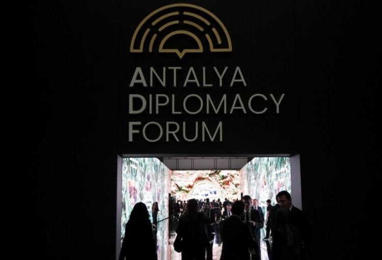 Türkiyə, Misir, Pakistan və Səudiyyə Ərəbistanının xarici işlər nazirləri Antalyada Yaxın Şərq münaqişəsini müzakirə edəcəklər