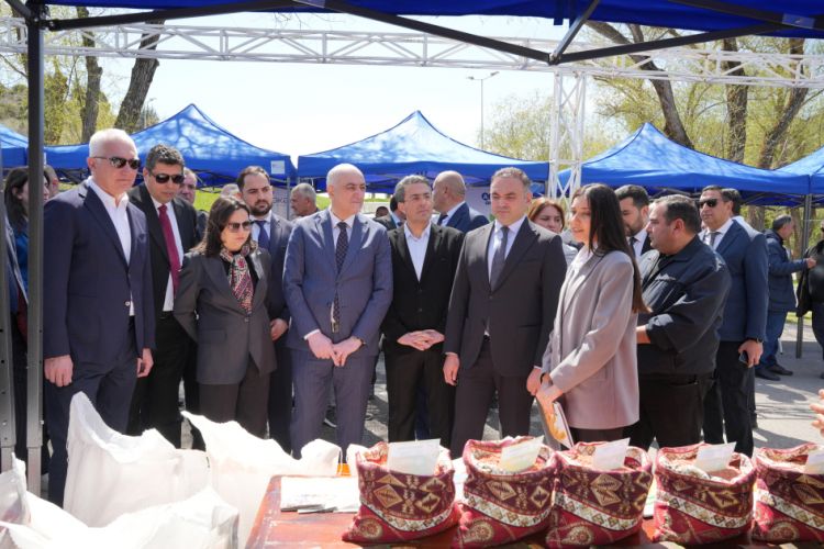 Laçında Aqrar Biznes Festivalı - İşğaldan azad edilmiş ərazilərdə aqrar innovasiyalar nümayiş olunub<font color=red> - VİDEO</font>