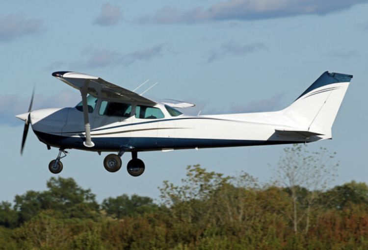 “CBS News”: Floridada yüngül təyyarə qəzaya uğrayıb, pilot həlak olub