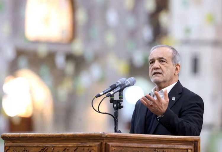 İran Prezidenti: Diplomatik vasitələrdən istifadə etmək zəruridir