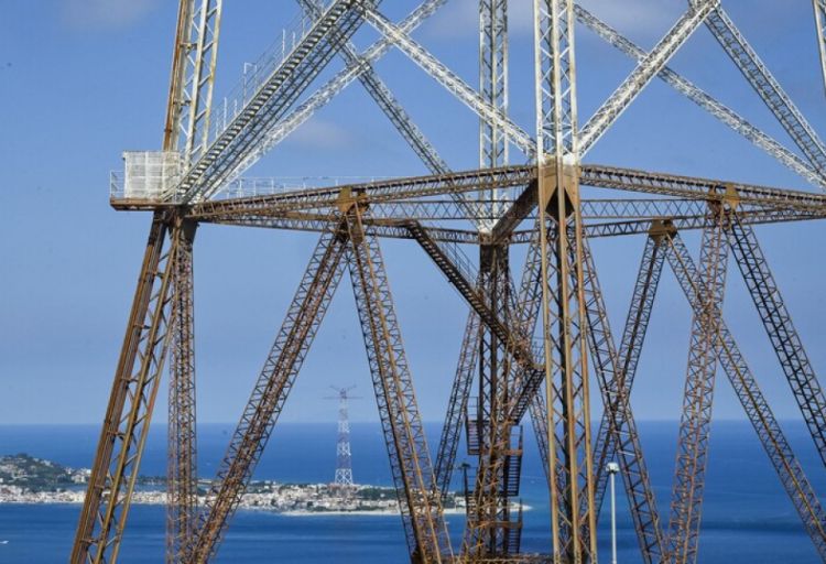 Siciliyada gəmi sahibləri və balıqçılar Messina boğazını bağlaya bilərlər