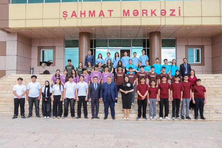 Naxçıvanda “Zəkaların mübarizəsi” olimpiadasının bilik yarışı üzrə regional mərhələsi keçirilib<font color=red> - FOTOLAR</font>