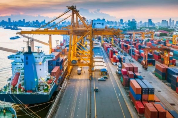 Azərbaycan və Gürcüstan arasında ticarət dövriyyəsi 29 %-ə yaxın artıb