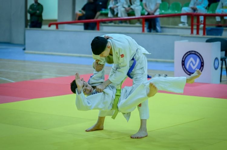 Naxçıvanda cüdoçular üçün kəmər imtahanı təşkil olunub <font color=red> - FOTOLAR</font>