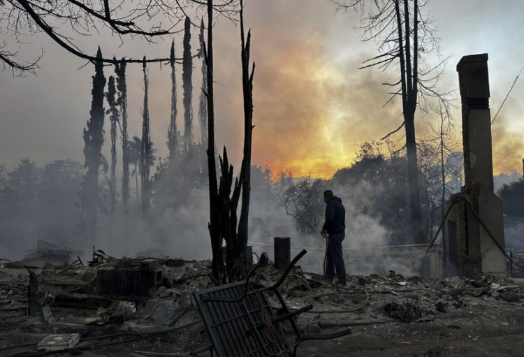 Yaponiyanın şimal-şərqində yanğınlar nəzarət altına alınıb