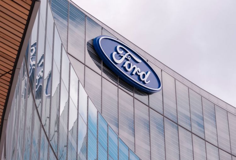“Ford” ABŞ hökuməti ilə hərbi sifarişlərlərlə bağlı danışıqlar aparır