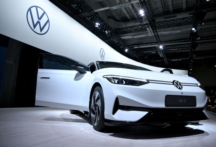 Cari ilin birinci rübündə “Volkswagen” konserninin mənfəəti 28 faiz azalıb