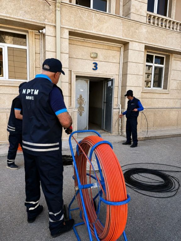 Naxçıvanda sürətli fiber-optik internet şəbəkəsinin əhatəsinin genişləndirilməsinə başlanılıb<font color=red> - FOTOLAR</font>