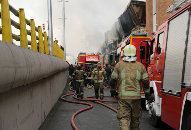 Tehranda baş verən yanğında azı 8 nəfər ölüb