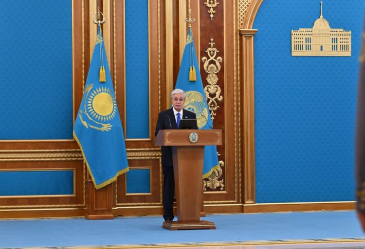 Tokayev: Qazaxıstan istənilən təhdidləri dəf etməyə hazır olmalıdır