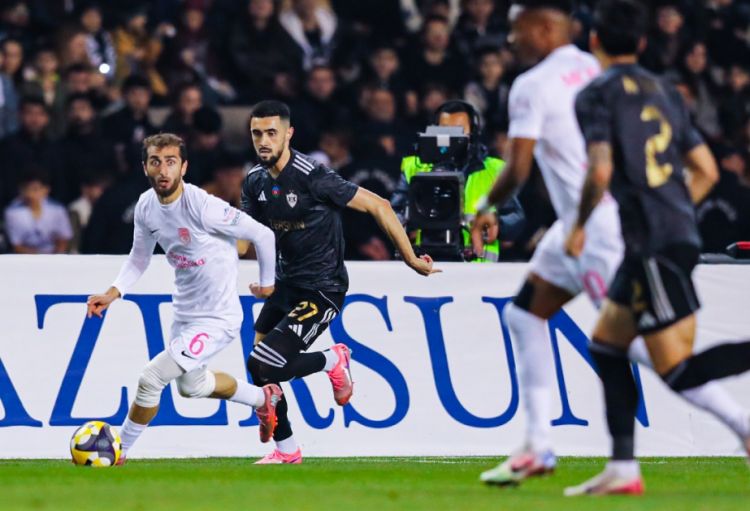 “Qarabağ”ın futbolçusuna 8, məşqçisinə 6 oyunluq cəza verilib