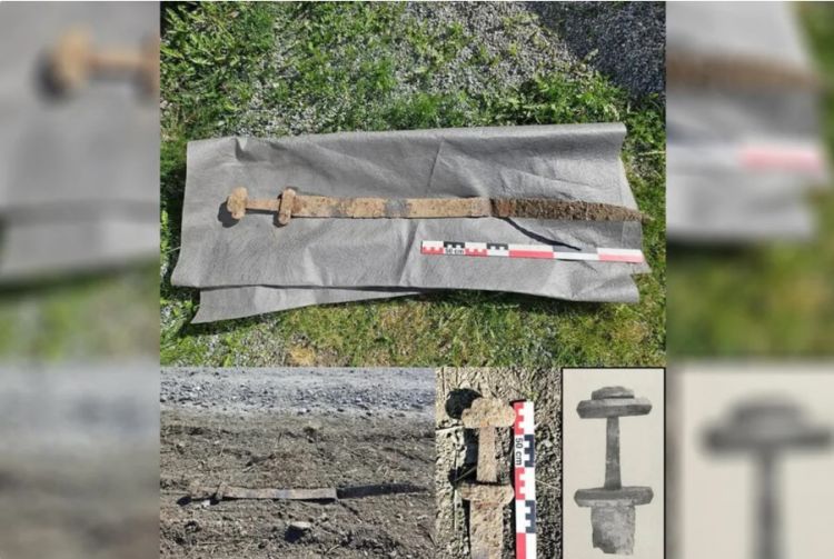 Norveçdə altı yaşlı məktəbli vikinqlər dövrünə aid qılınc tapıb