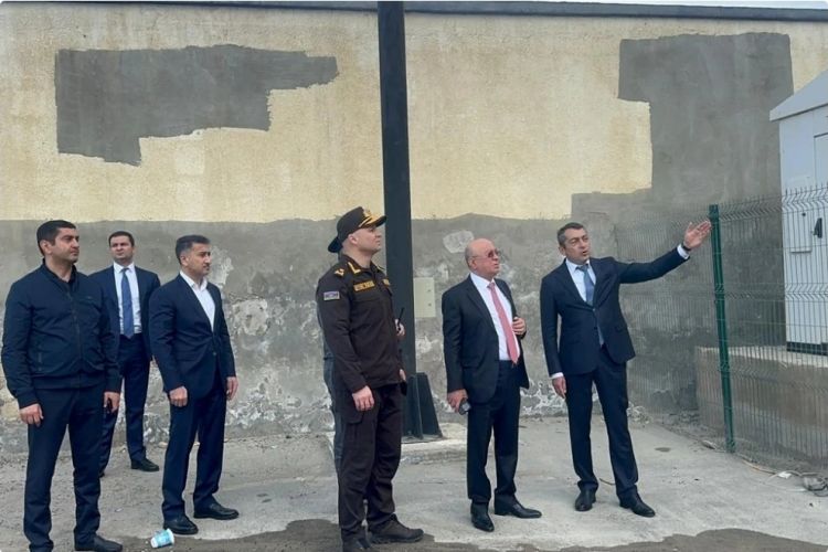 Kəmaləddin Heydərov Lökbatanda yanğın baş verən əraziyə gəlib