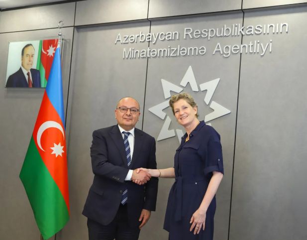Azərbaycan və Niderland arasında mina təhlükəsi ilə mübarizə sahəsində əməkdaşlıq müzakirə olunub<font color=red> - FOTOLAR</font>
