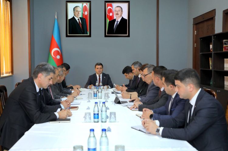 Ali Məclisin Hüquq siyasəti  komitəsinin iclası keçirilib