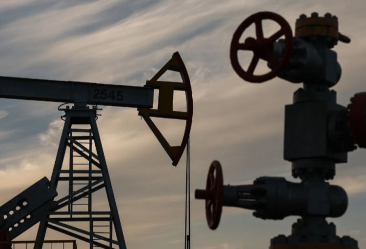 OPEC: Bu il qlobal neft tələbatı sutkada 106,3 milyon barel olacaq