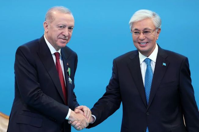 Qazaxıstanda Ərdoğana dövlət ordeni verilib<font color='red'> - YENİLƏNİB </font>