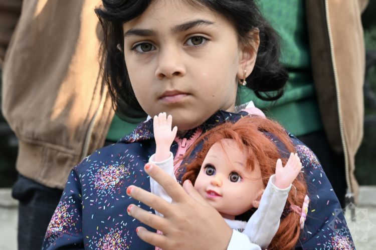 Zəngilan şəhərinə və Cəbrayıl rayonunun Şükürbəyli kəndinə növbəti köç yola salınıb<font color=red> - FOTOLAR</font>