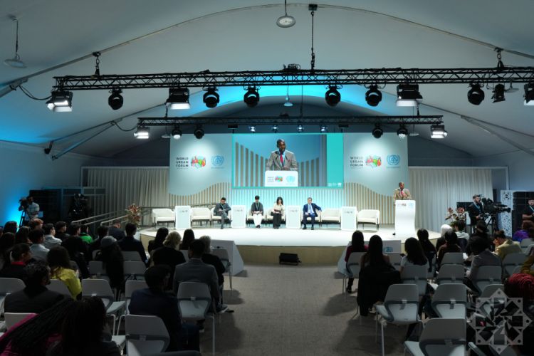 WUF13-də uşaqlar və gənclər şəhərlərin gələcəyini müzakirə ediblər<font color=red> - FOTOLAR</font>