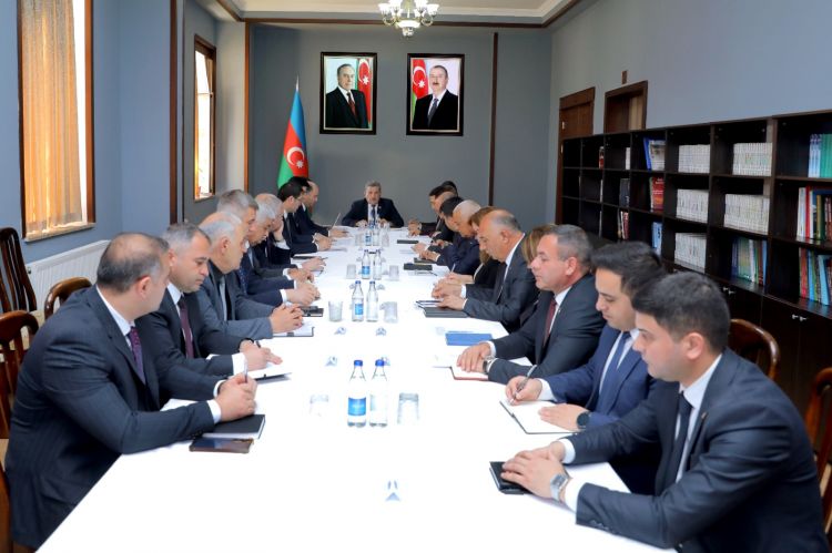 Naxçıvan Muxtar Respublikasının 2025-ci il büdcəsinin icrası haqqında” Naxçıvan Muxtar Respublikasının qanun layihəsi  Ali Məclis komitələrinin birgə iclasında müzakirə edilib