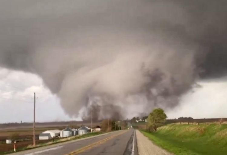 Media: 50 milyon amerikalı fırtına və tornado təhlükəsinə məruz qalıb