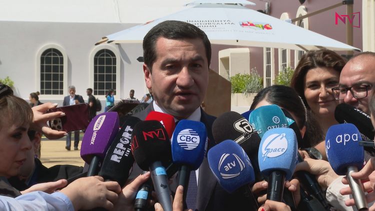 HİKMƏT HACIYEV: AZƏRBAYCAN BEYNƏLXALQ SƏVİYYƏLİ TƏDBİRLƏRİN KEÇİRİLDİYİ MƏKANDIR<font color=red> - VİDEO</font>