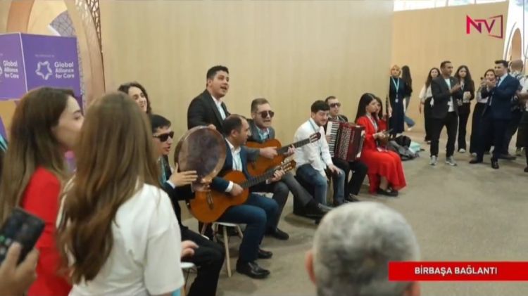 WUF13-ün üçüncü günündən maraqlı görüntülər | BİRBAŞA BAĞLANTI<font color=red> - VİDEO</font>