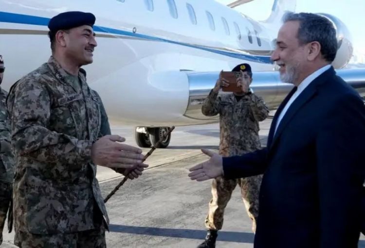 Pakistan İran-ABŞ münaqişəsinin həlli üzrə səylərini gücləndirir