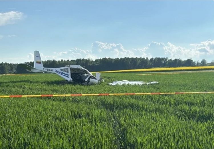 Litvada yüngül mühərrikli təyyarə qəzaya uğrayıb, pilot ölüb