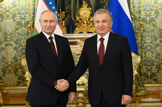 Mirziyoyev və Putin strateji tərəfdaşlıq məsələlərini müzakirə ediblər